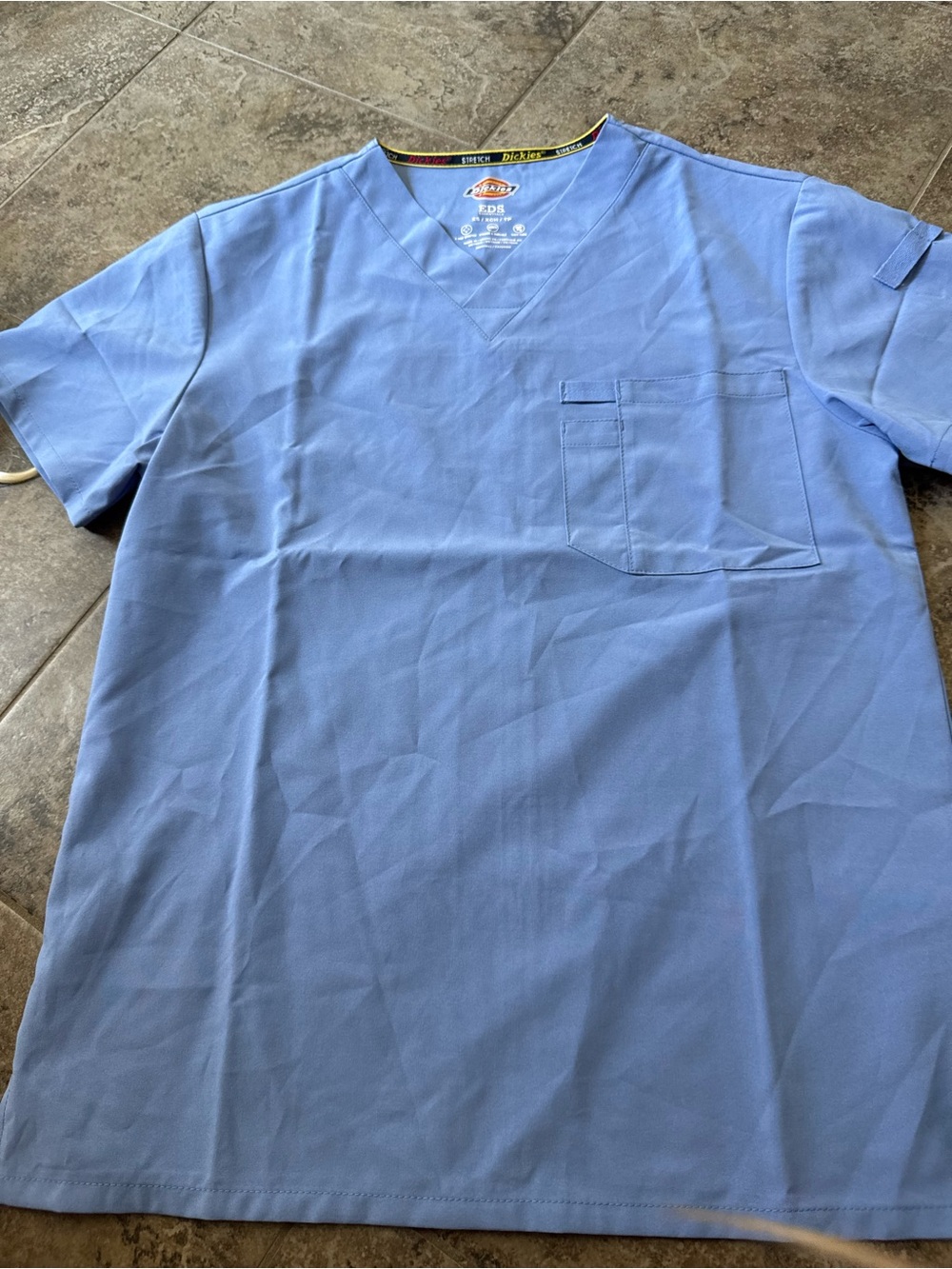 🩵Dickies Men’s Sky Blue V-Neck Scrub Top